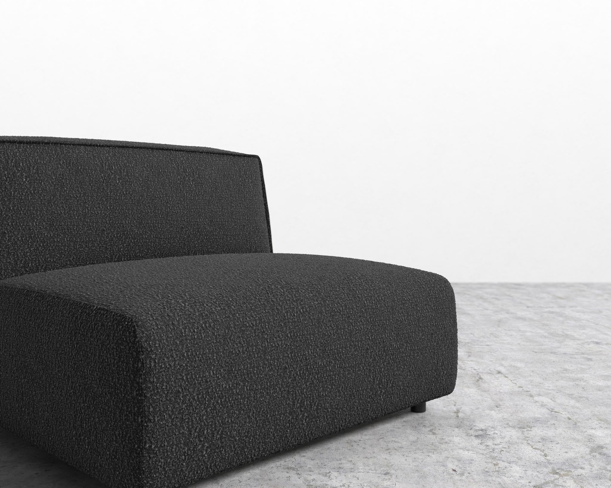 Arya Armless - Image 37