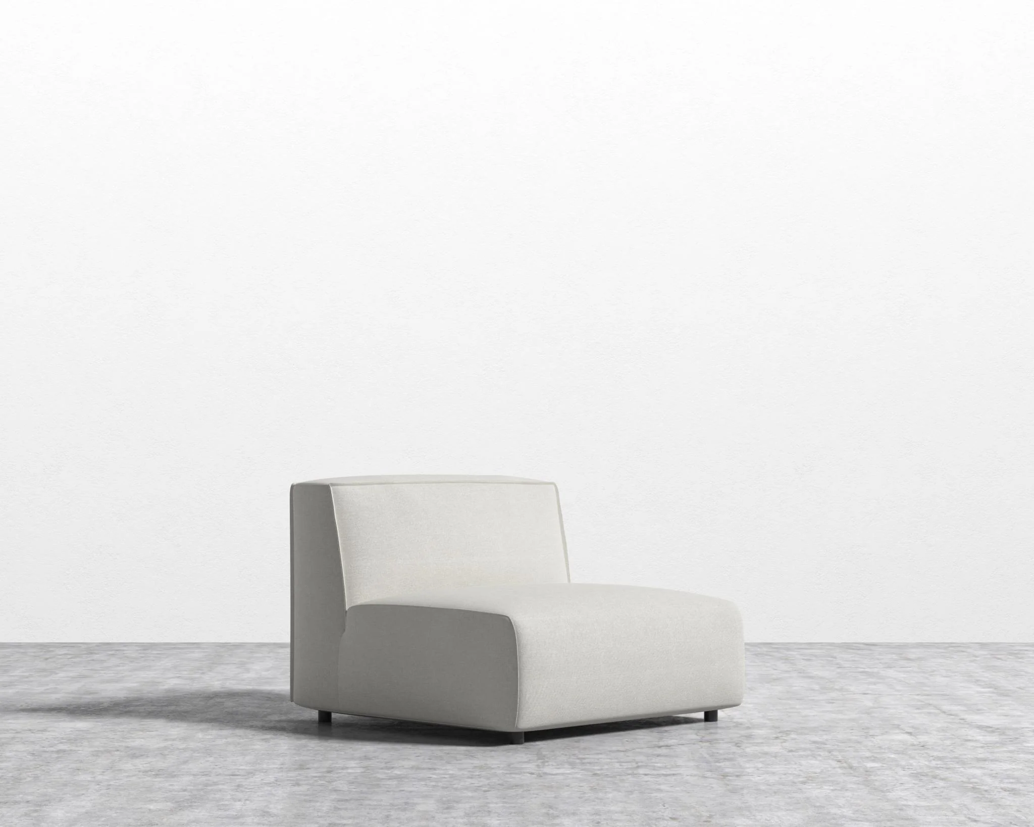 Arya Armless - Image 4